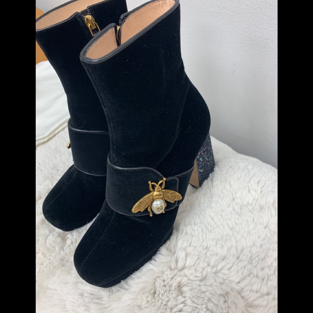 Gucci suede boots